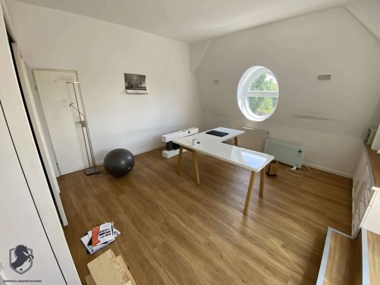 Zum Verkauf gelangt eine außergewöhnliche Villa in absoluter Bestlage von Hietzing