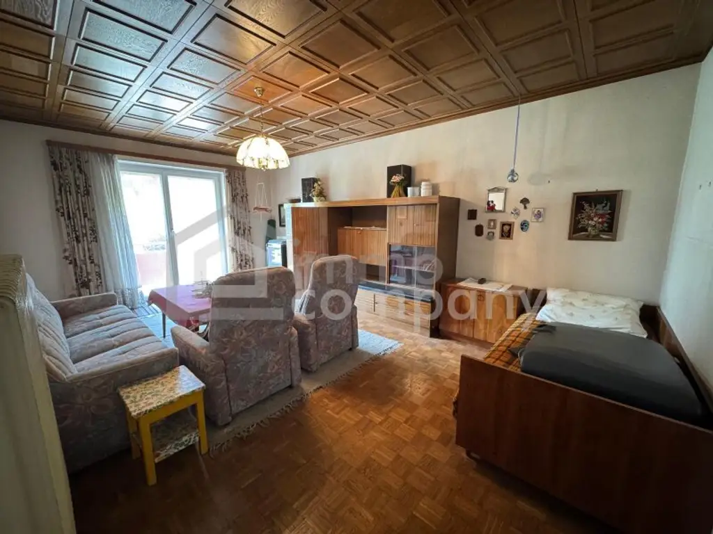 2-Zimmer-Wohnung mit Balkon und Grünblick