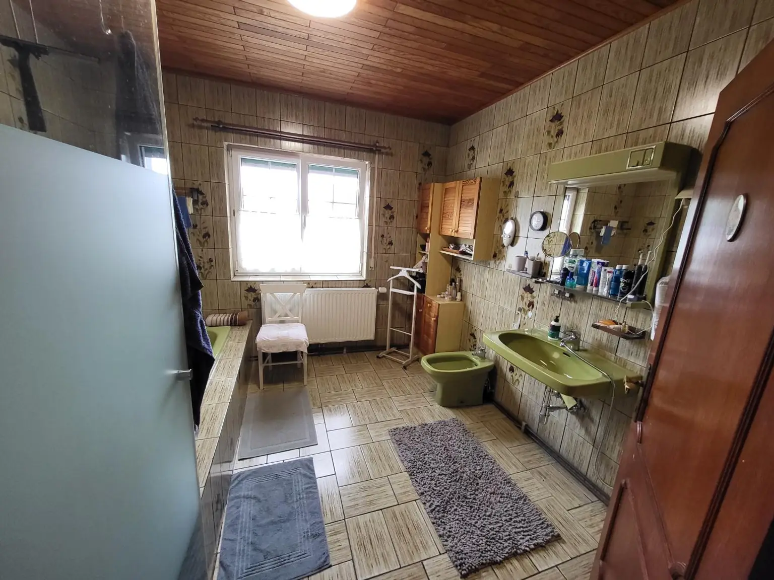 Badezimmer EG