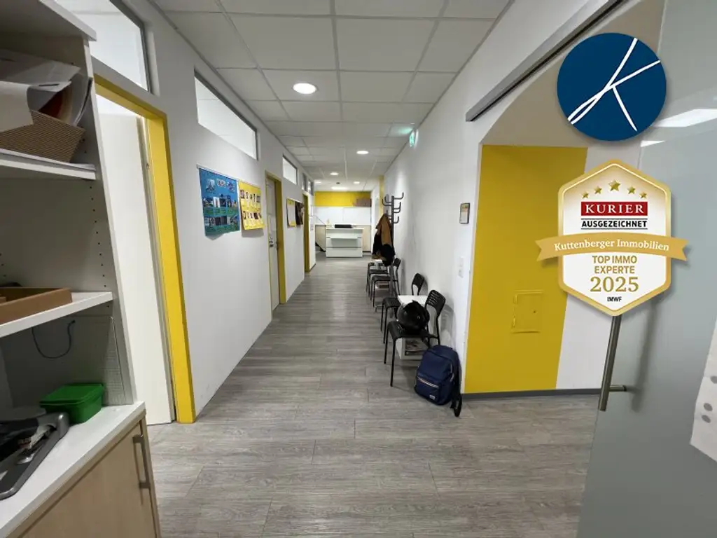 ABLÖSEFREI: Vis a Vis WIENER STADTHALLE - Lebensmittelgeschäft oder Sanierte Schulungs-, Geschäfts-, Büroräumlichkeiten