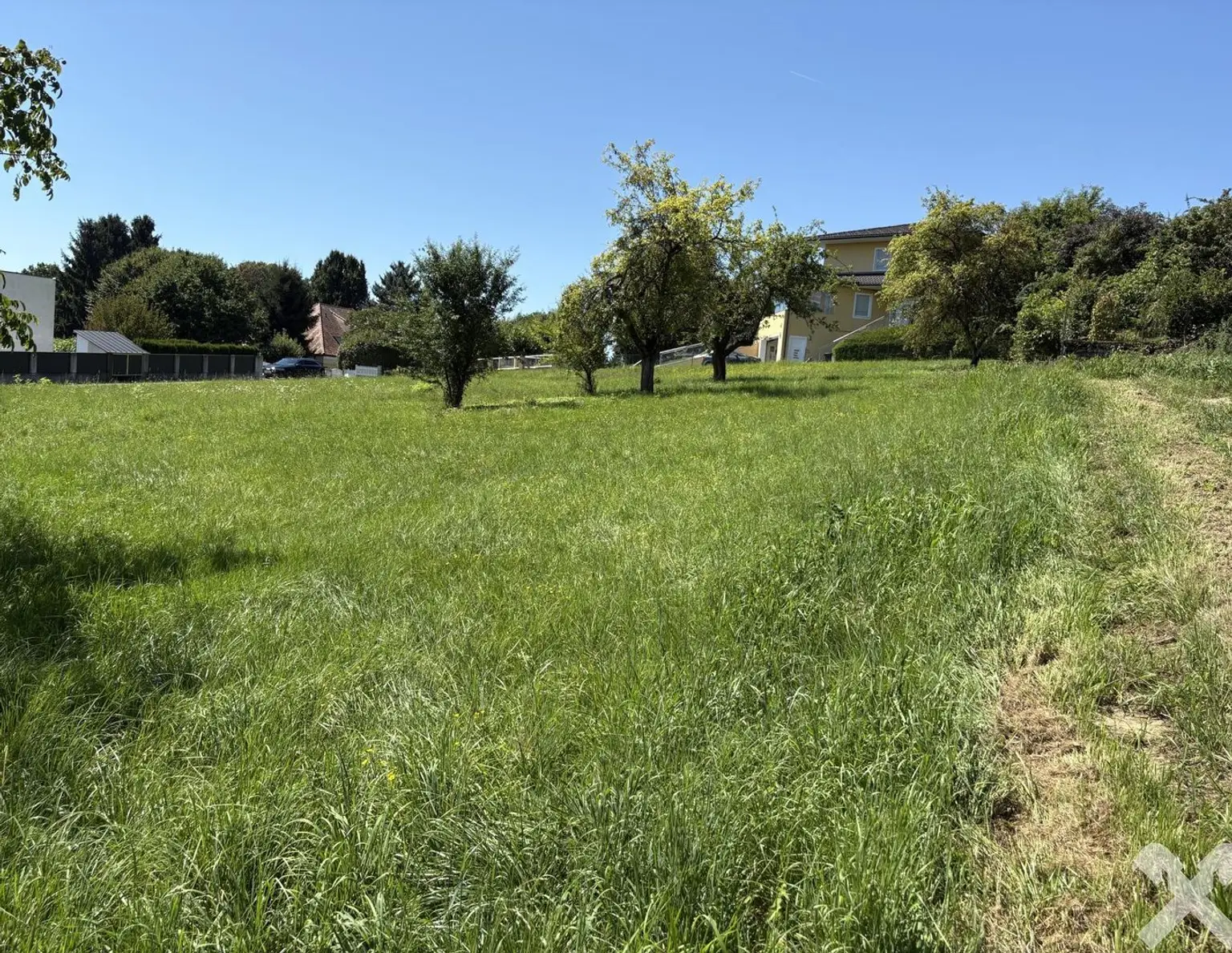 Traumhaftes Sonnengrundstück in St. Peter mit genehmigter Einreichplanung