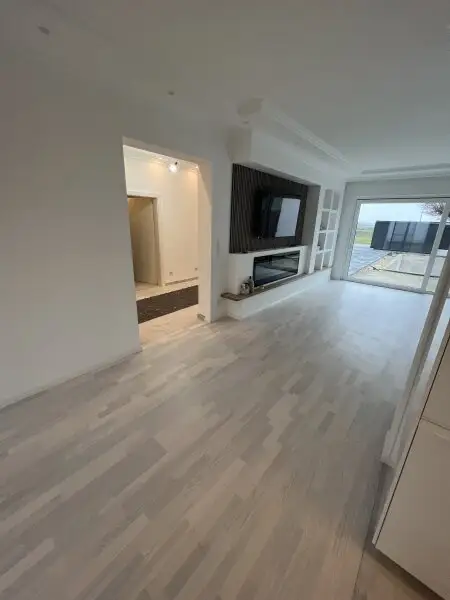 Einfamilienhaus mit Pool 15 Minuten von Wien