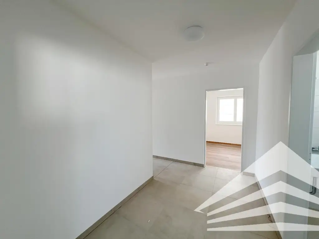 Hochwertig ausgestattete 3-Zimmer Wohnung mit großem Balkon in Puchenau!