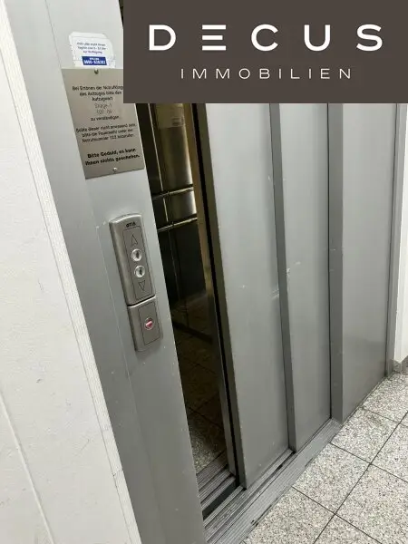 + + + ARKADENHOF + + + GEKÜHLTES BÜRO + + +  U3 Schlachthausgasse + + +