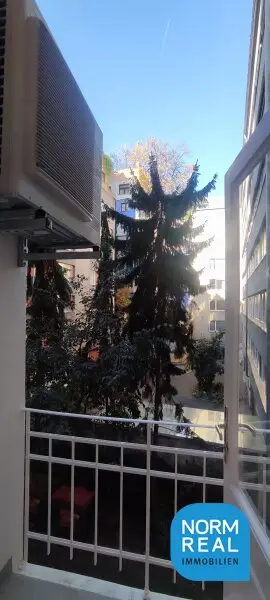 ERSTBEZUG Balkonwohnung