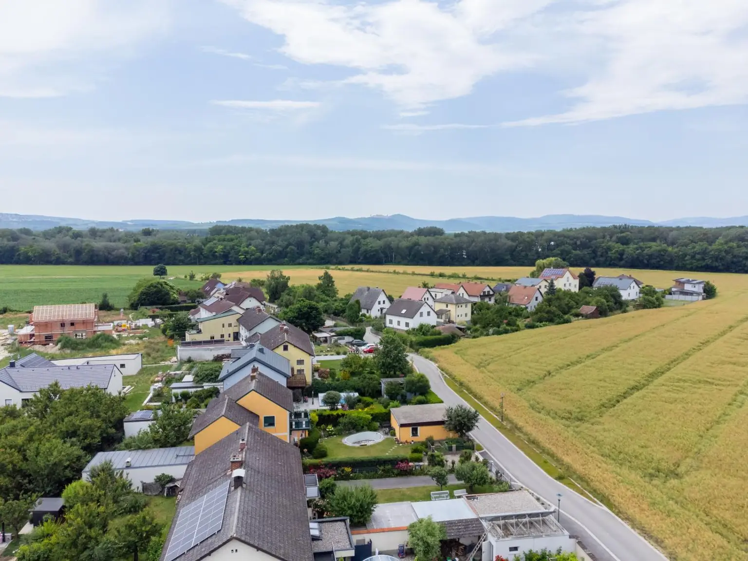 Charmantes familienfreundliches Landhaus - Infrastruktur inklusive!