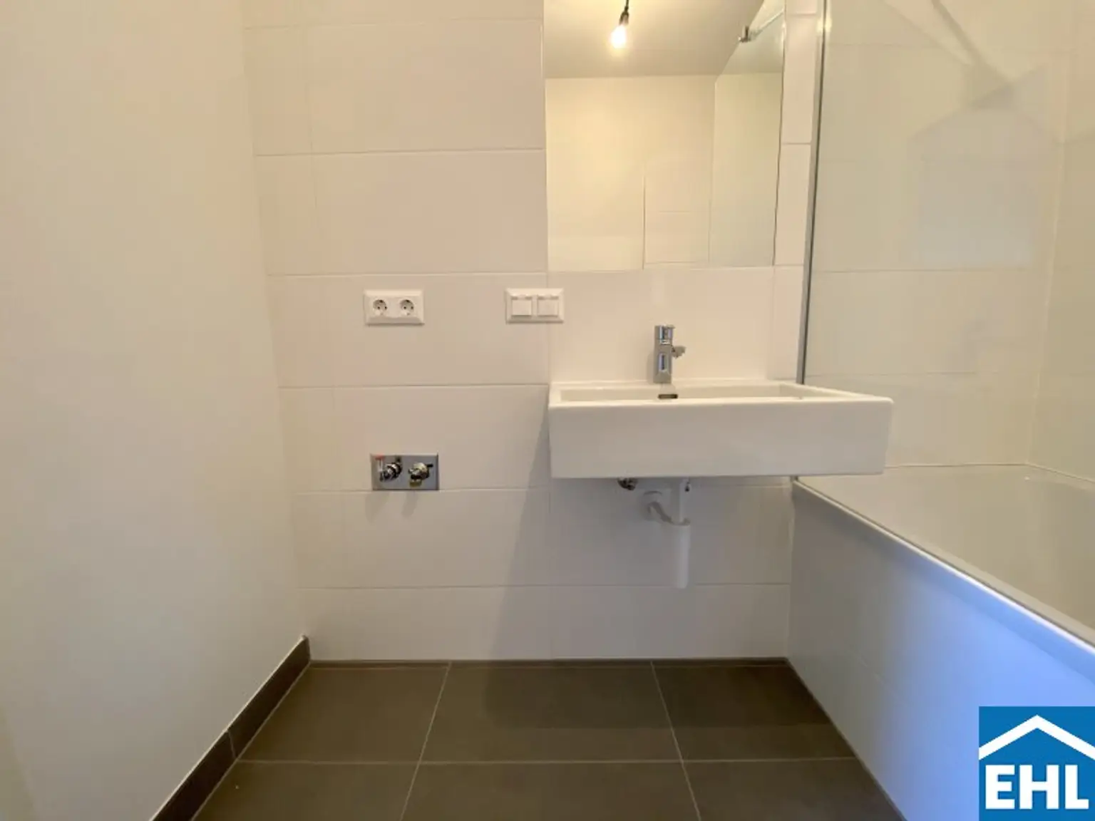 Moderne 2-Zimmer-Wohnung mit Balkon in 1210 Wien – Ihr neues Zuhause!