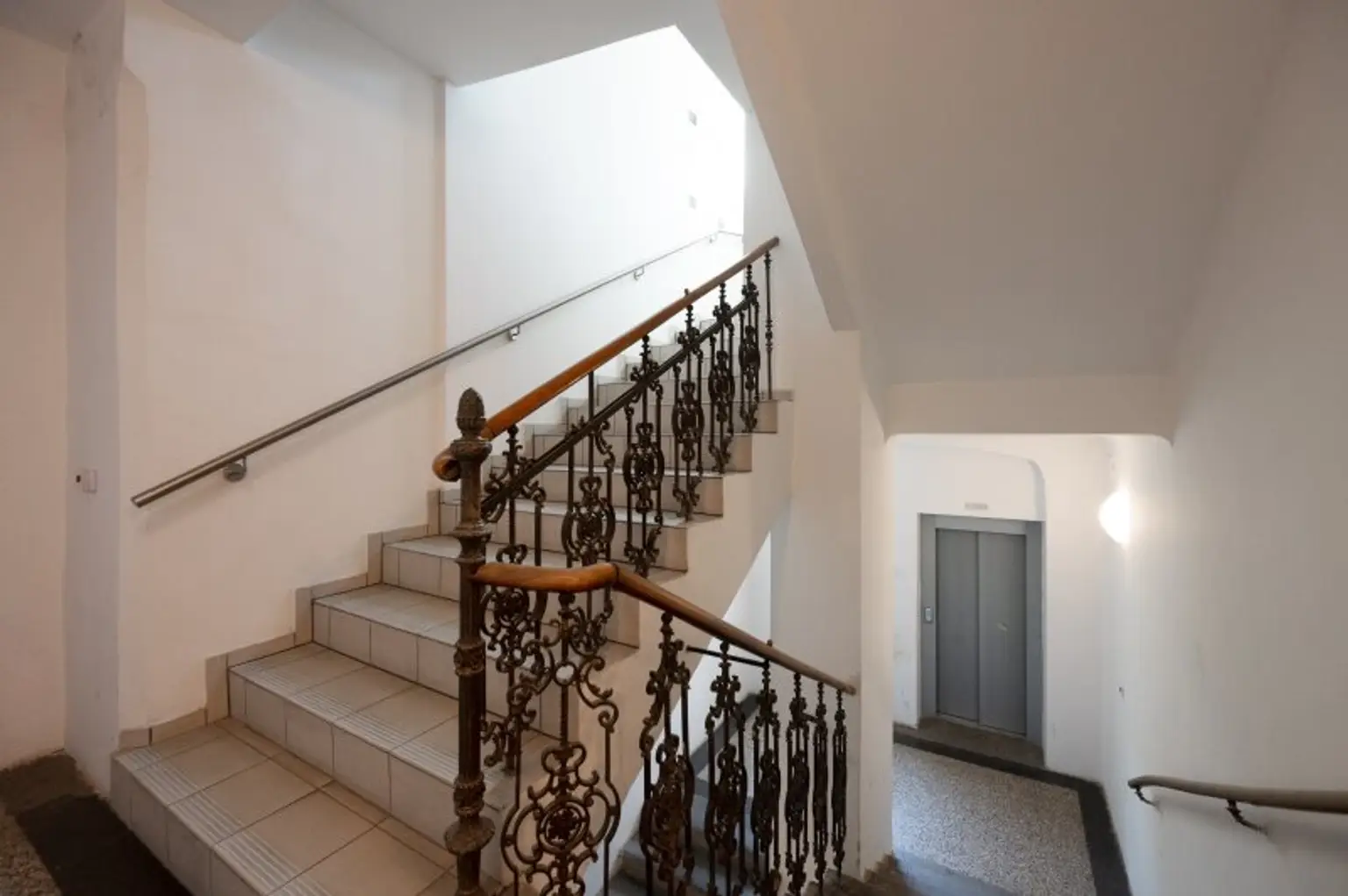 ++NEU++ fantastische helle 1-Zimmer ALTBAU-Wohnung in Toplage!