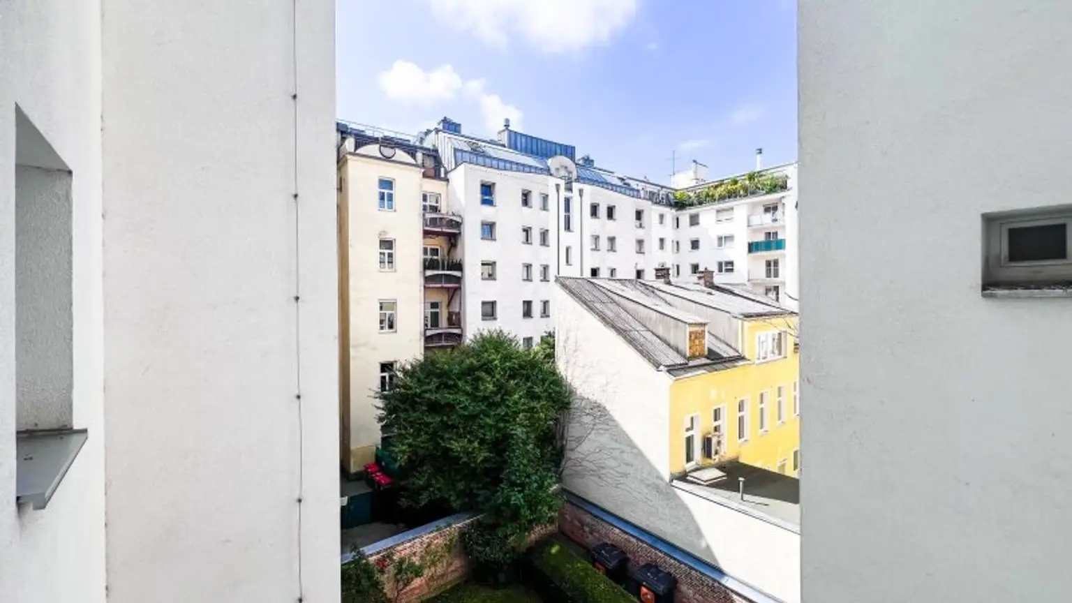 TOP SANIERTE 1-ZIMMER-WOHNUNG IN FAVORITEN