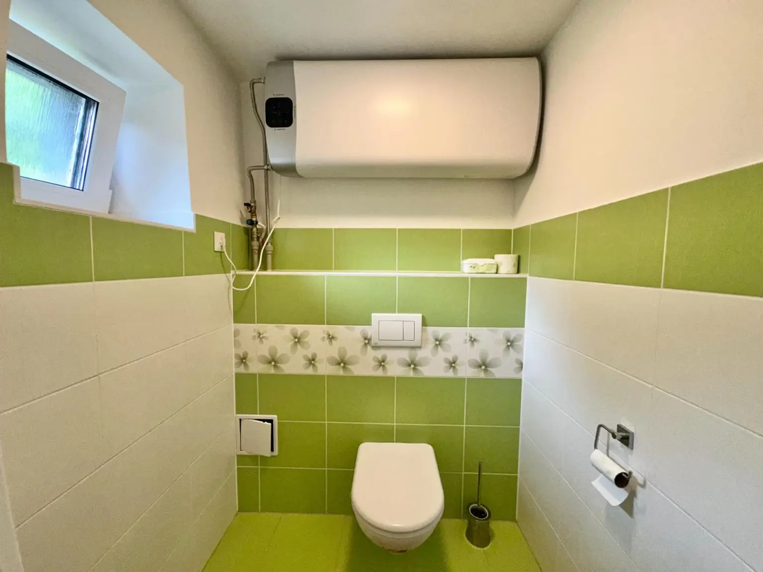 Exklusives Landhaus: Historie, Wellness & kristallklarer Salzwasser-Naturpool