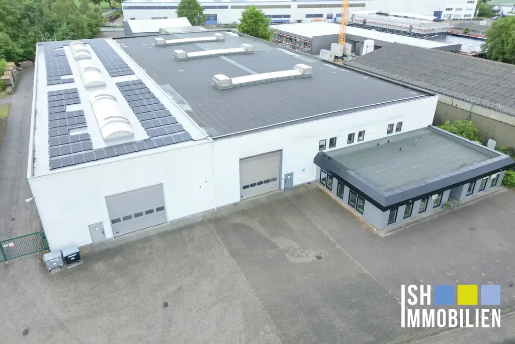 Stade - Produktions- und Lagerhalle
