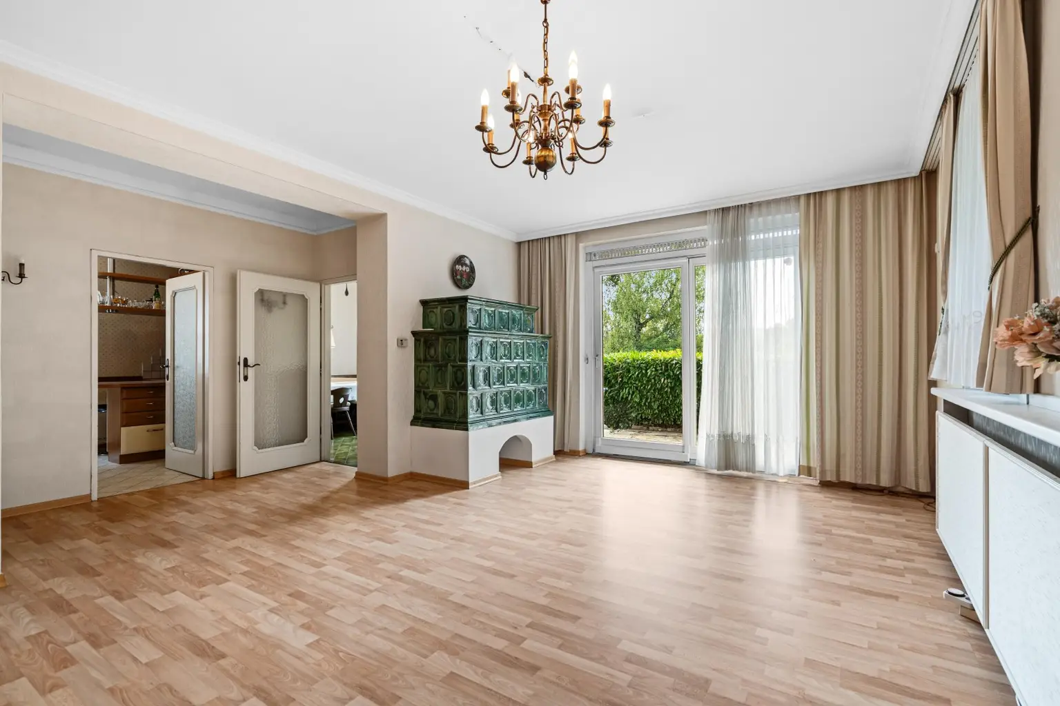 "Exklusives Einfamilienhaus in Hietzing – am Wienerwald"