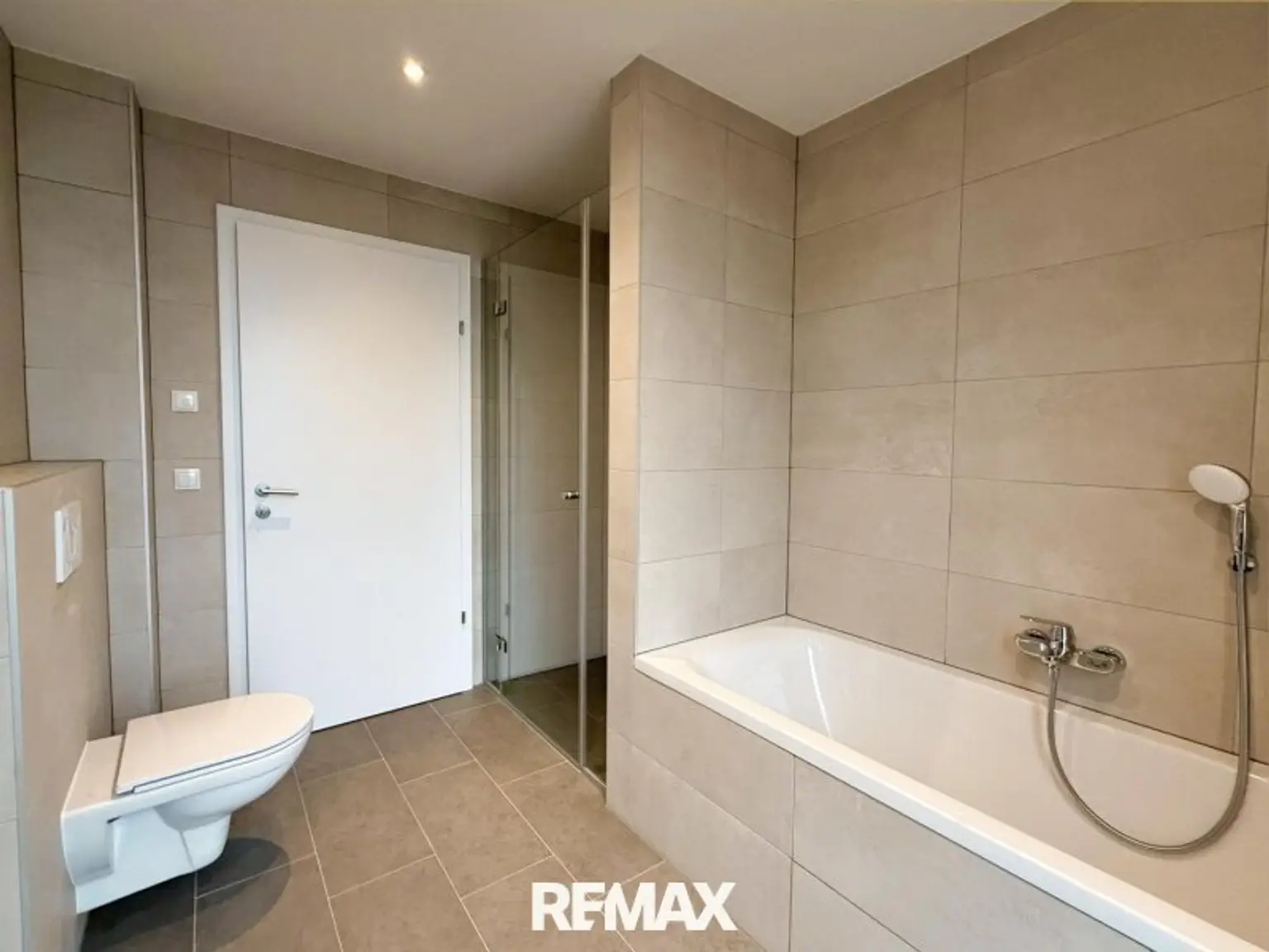 2.tes Badezimmer