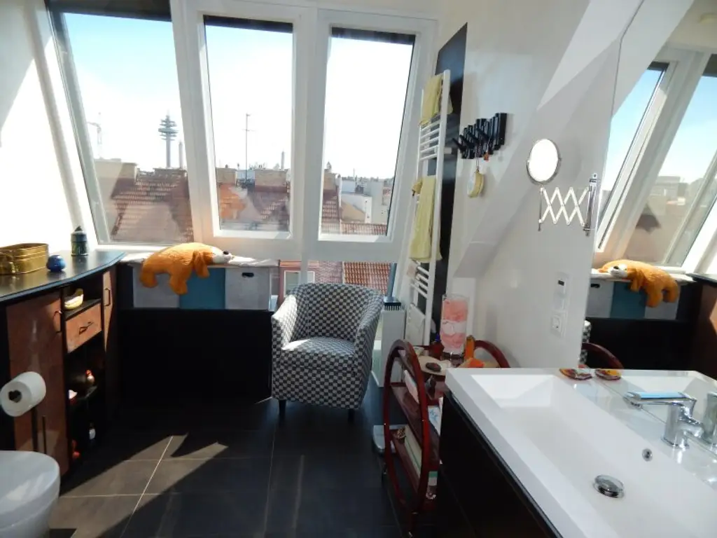 Wohntraum helle und ruhige Dachterrassenwohnung mit Fernsicht