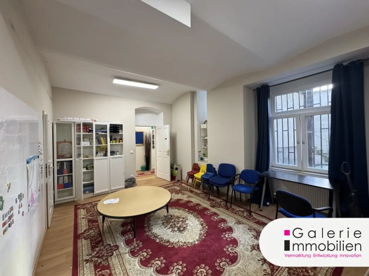 Büro 2