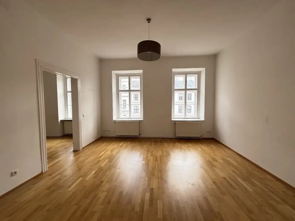 Im Herzen vom ALSERGRUND + GERÄUMIGE 4 Zimmer-Wohnung + nahe ARNE-KARLSSON-PARK!