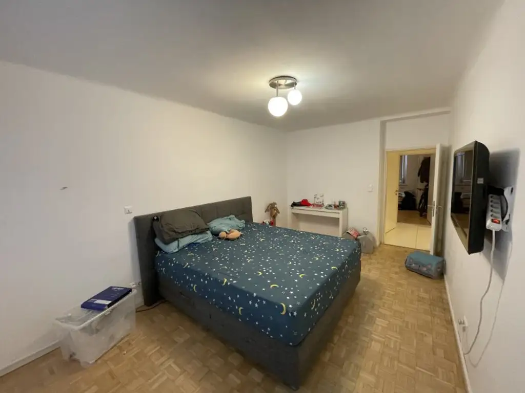FURNISHED 3-ROOM APARTMENT NEAR DONAU-KANAL/SCHWEDEN-PLATZ -- QUIET LOCATION -- SUITABLE FOR SHARED FLATS!