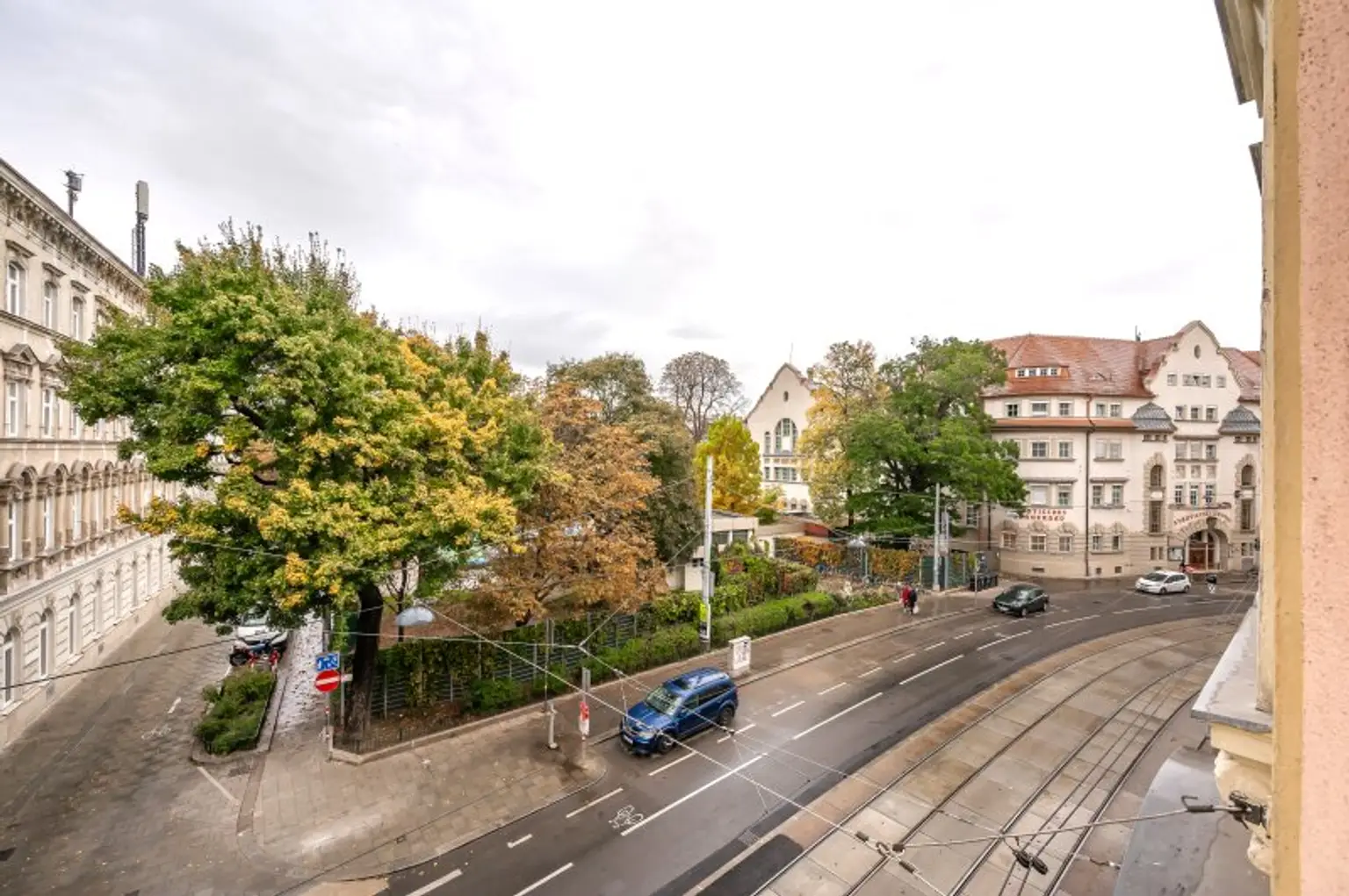 ++NEU++ Premium 2-Zimmer ALTBAUWohnung in fantastischer Lage mit Balkon!