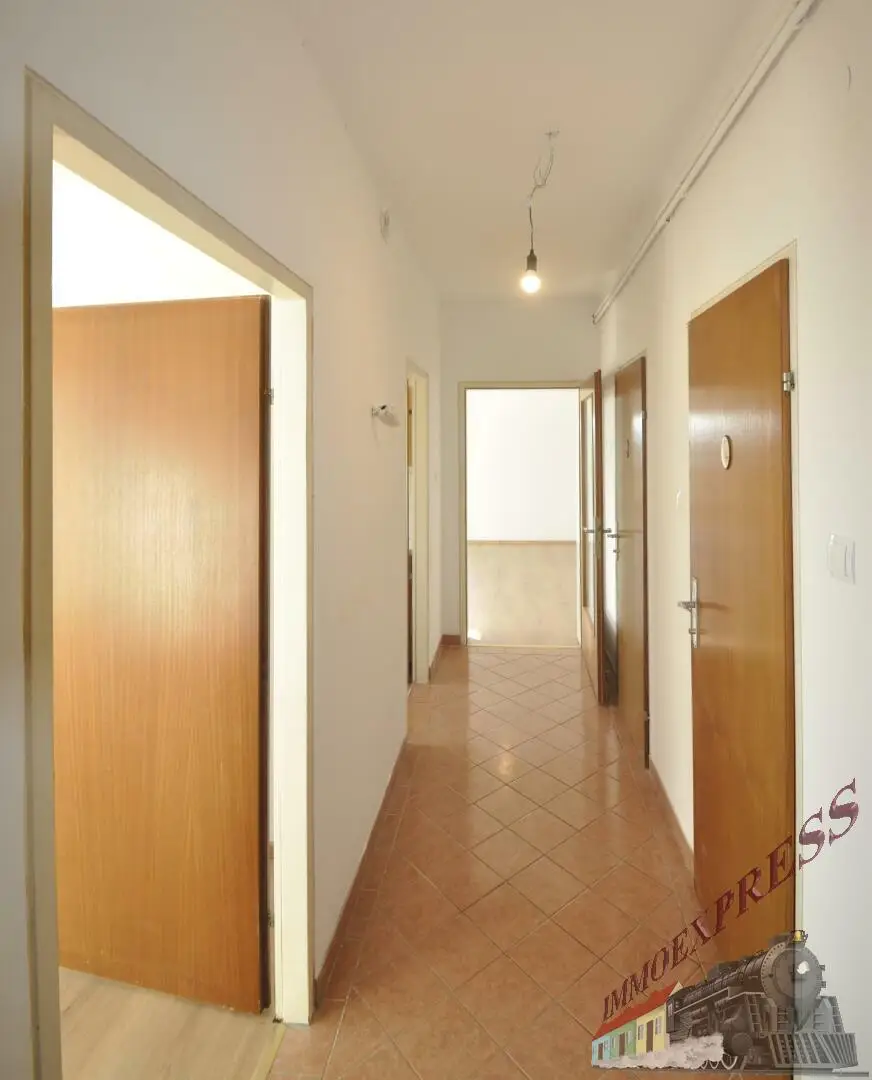 Wunderschöne Anlagewohnung in TOP-Sanierter Wohnhausanlage mit Aussicht bis ins Alpenvorland