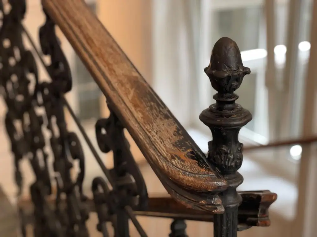 3 Zimmer mit Balkon, komplett neues Bad und WC