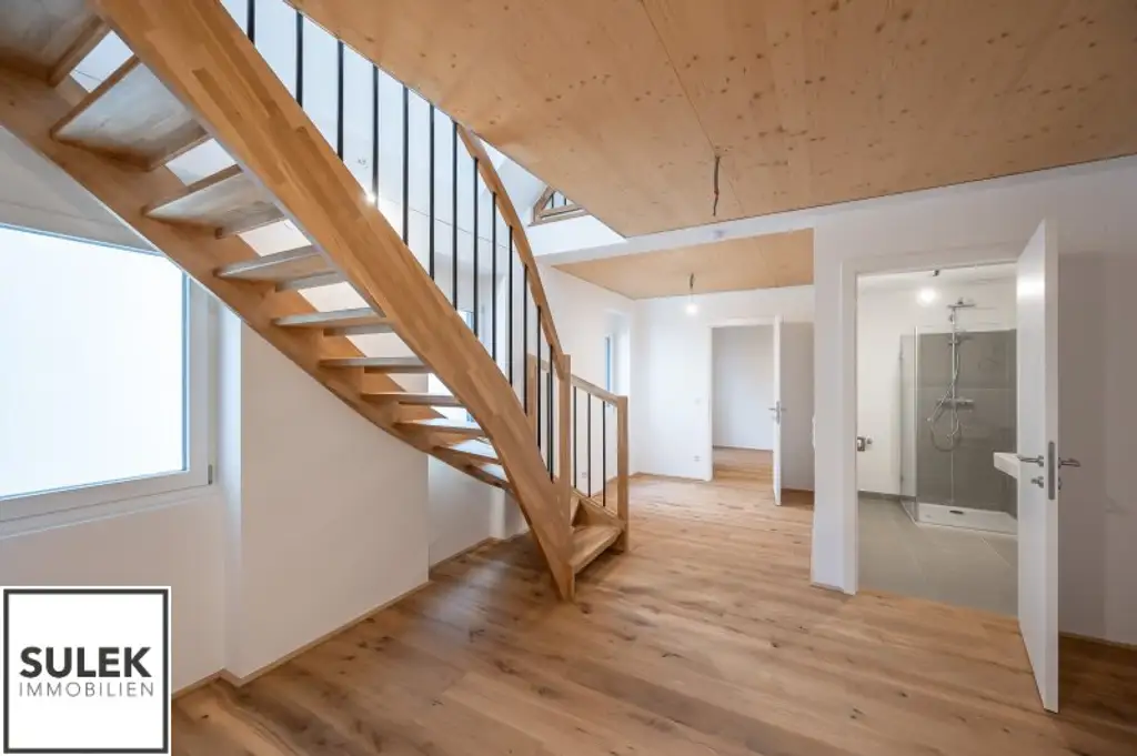 Dachgeschoßwohnung im Herzen des 2. Bezirks – 83 m² Wohnkomfort