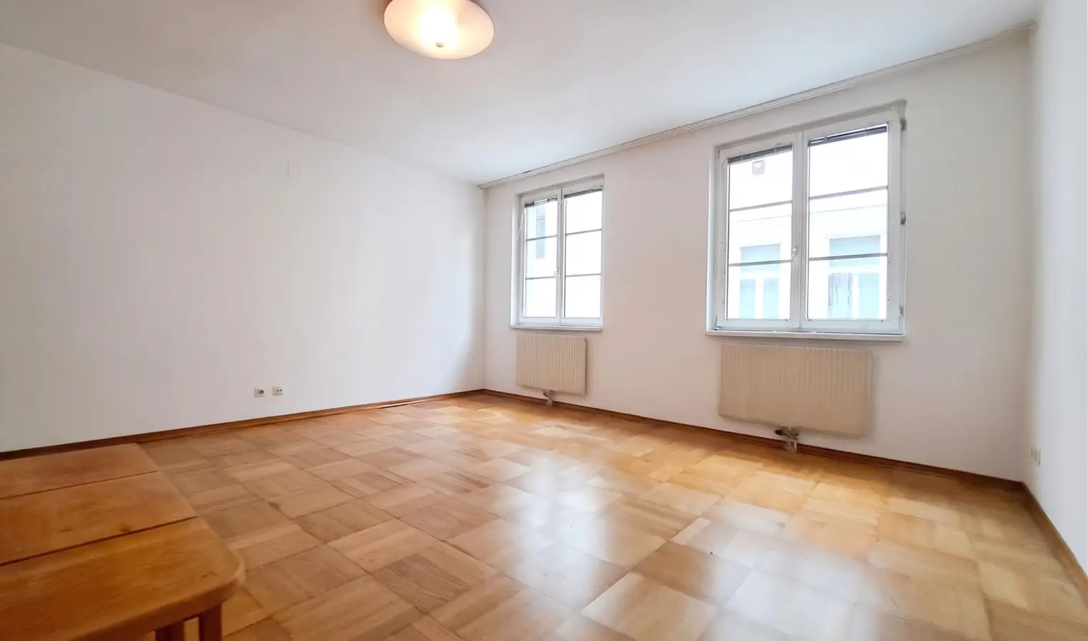 Wohnzimmer Bild 1