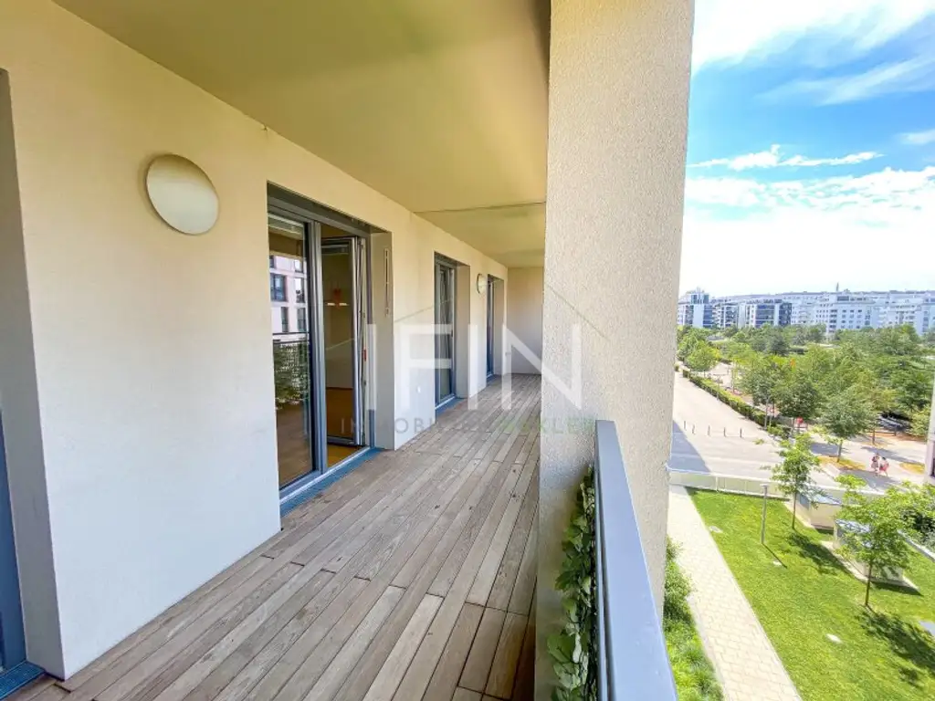 Helle Wohnung mit großer Freifläche und Parkblick im 2. Bezirk!