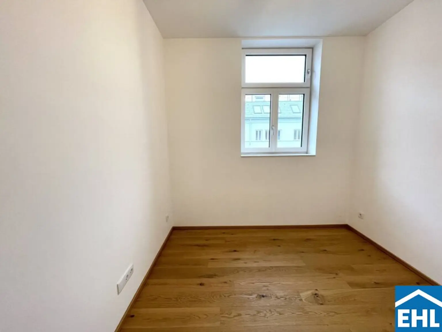 Für Investoren: Vermietete 3 Zimmerwohnung in Dachgeschoßausbau Nähe U4