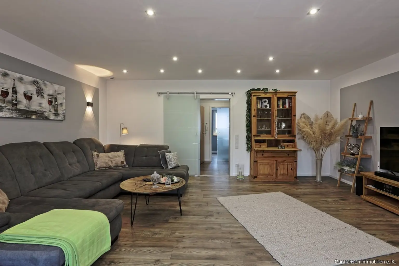 Wohnzimmer Bild 2