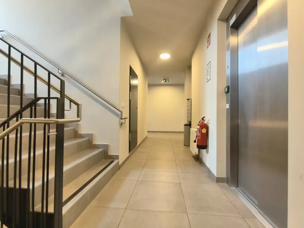 3 Zimmer Gartenwohnung in ruhiger Lage - Terrasse & Garten Hofseitig - Badewanne & Dusche - Garagenplatz vorhanden