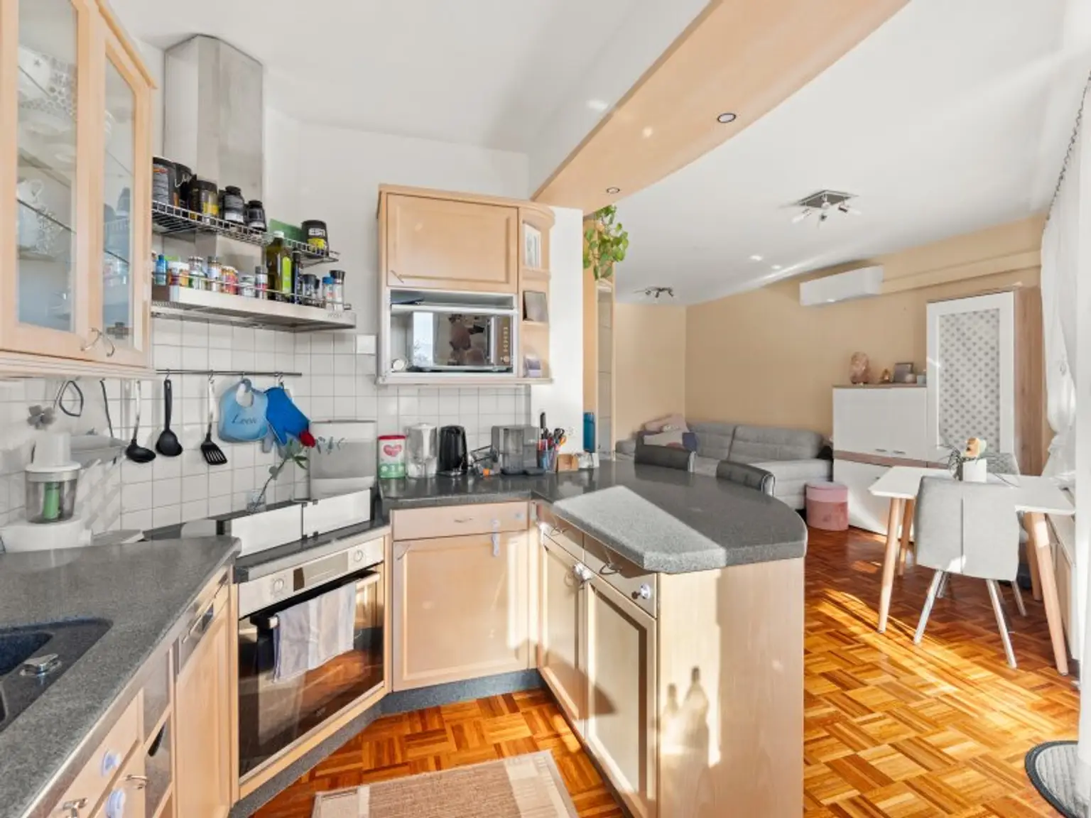 Moderne und schöne 60m² 2 Zi Wohnung mit XL-Terrasse in Feschnig in Aussichtslage - Mantschehofgasse