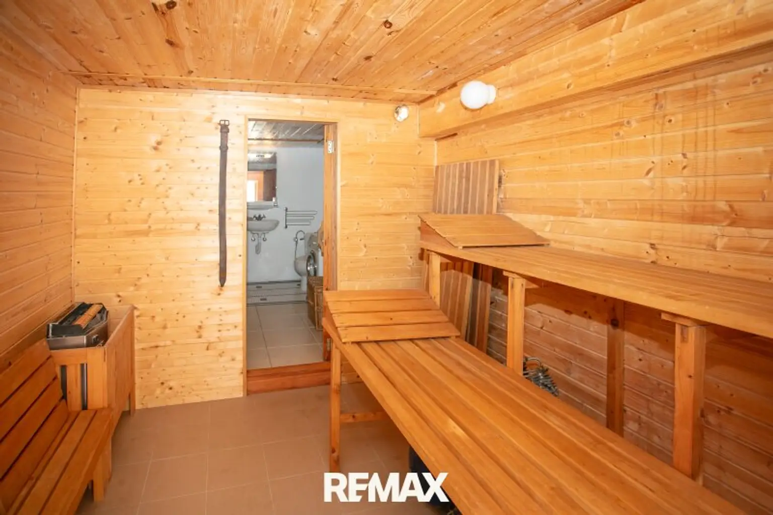 Objekt  1 Sauna im EG