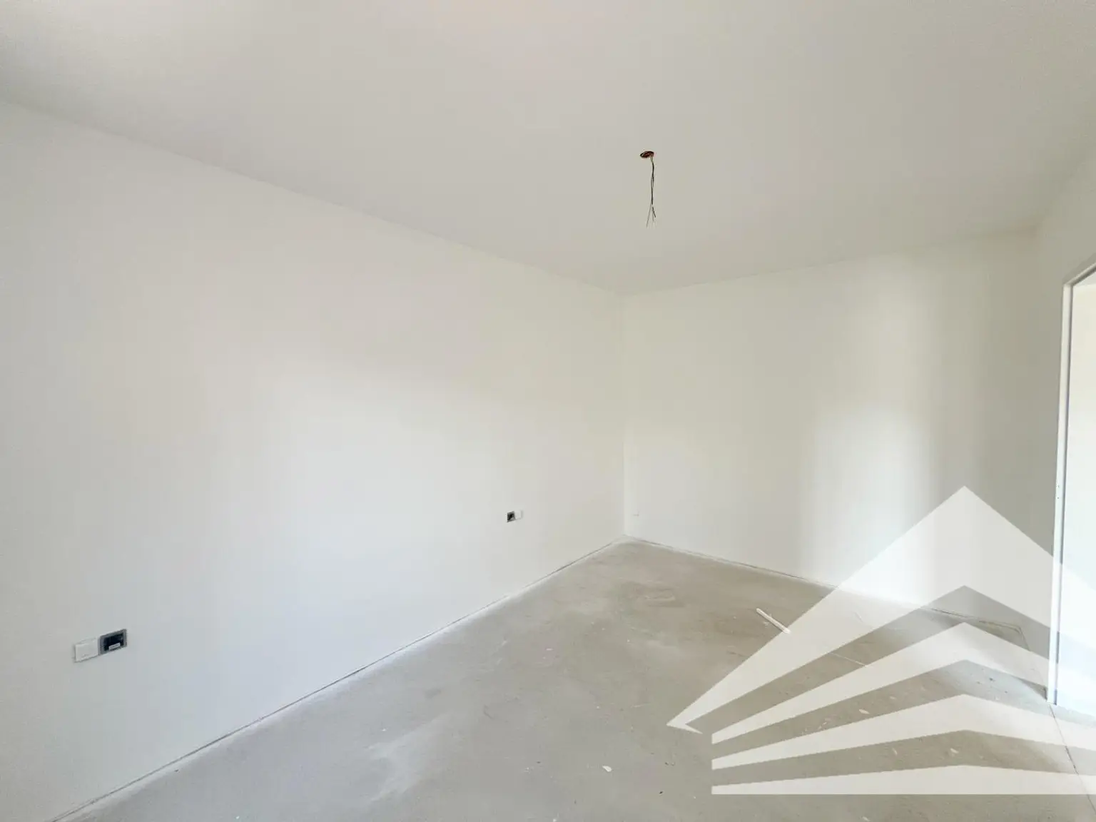 Wunderschöne 2-Zimmer Wohnung mit großem Balkon in Puchenau!