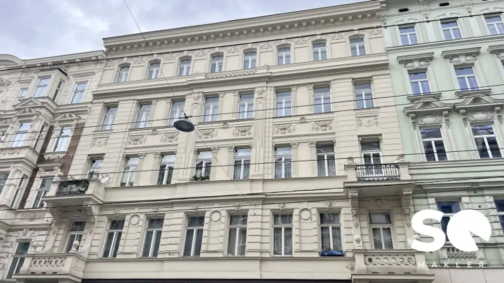 # SQ - CHARMANTE ALTBAUWOHNUNG IN EINEM GEPFLEGTEN ALTBAU -1080 WIEN