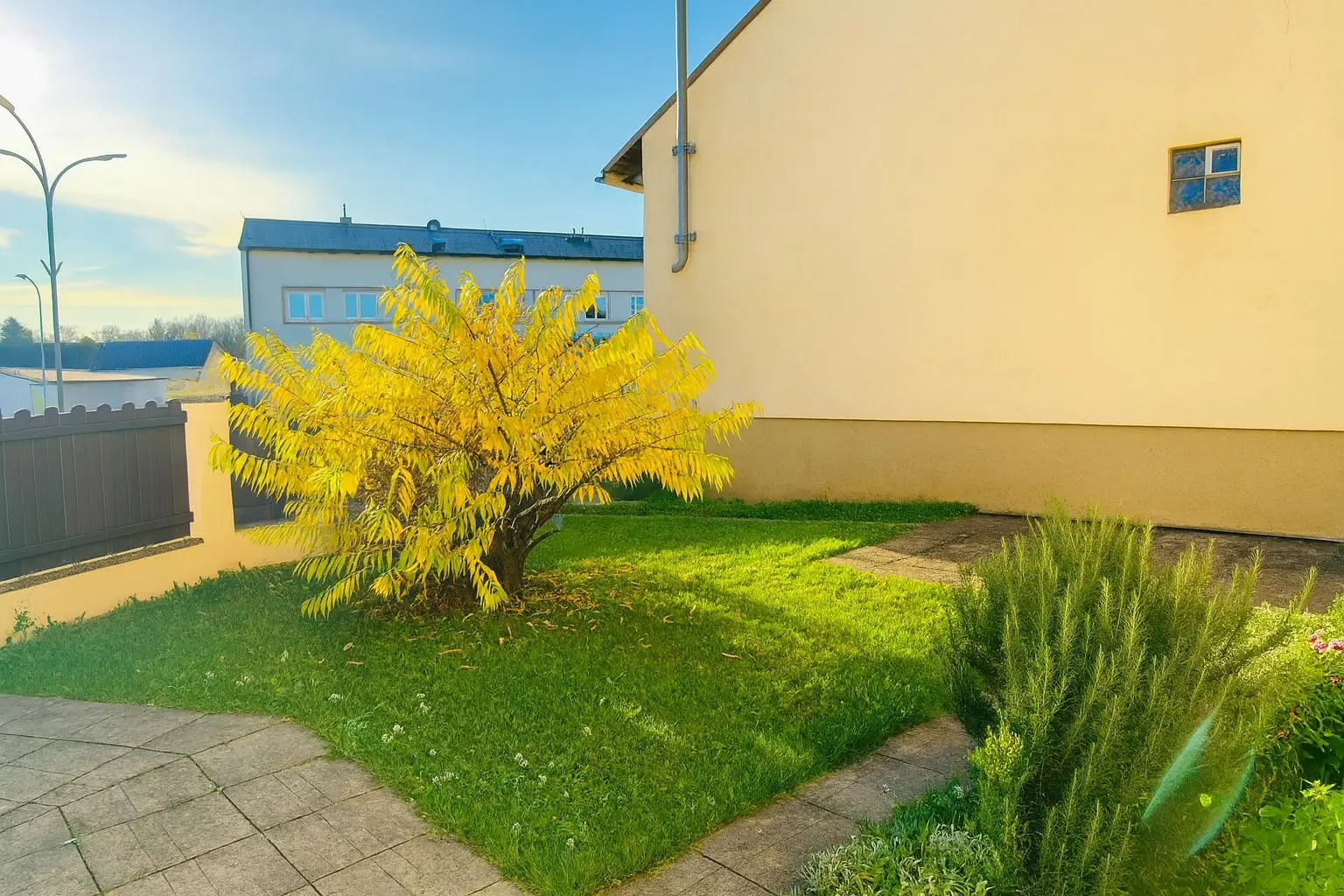 "Einfamilienhaus mit 7 Zimmern und Garten – leistbar wohnen im Weinviertel"