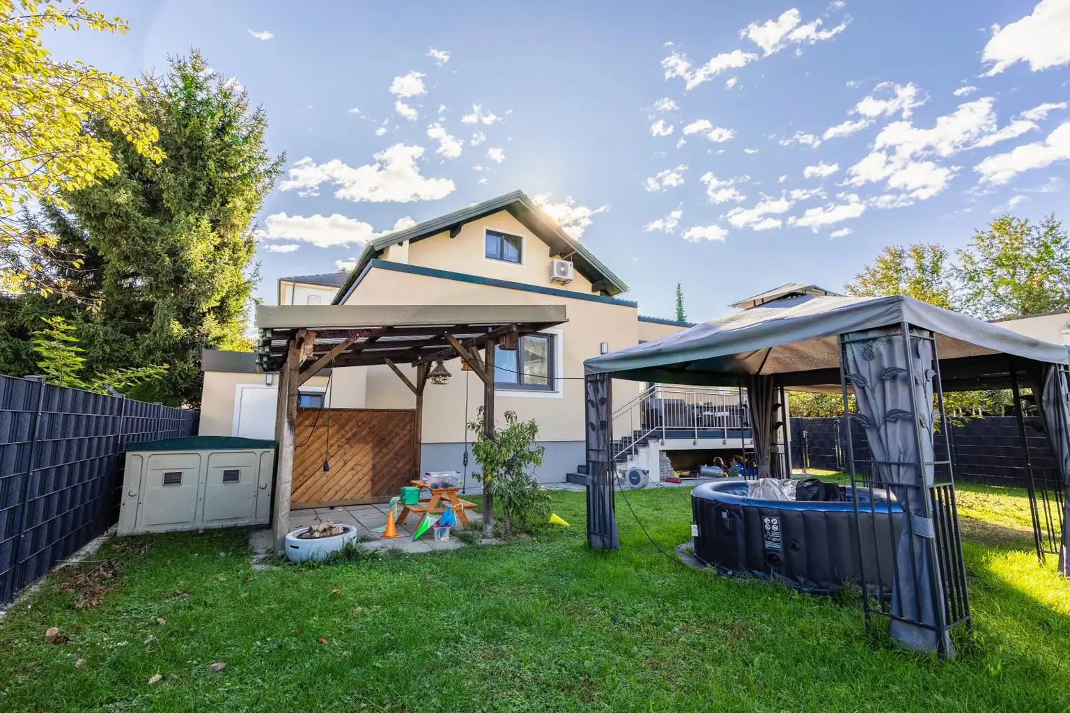 Helle Wohnung mit Terrasse & Garten in Villach
