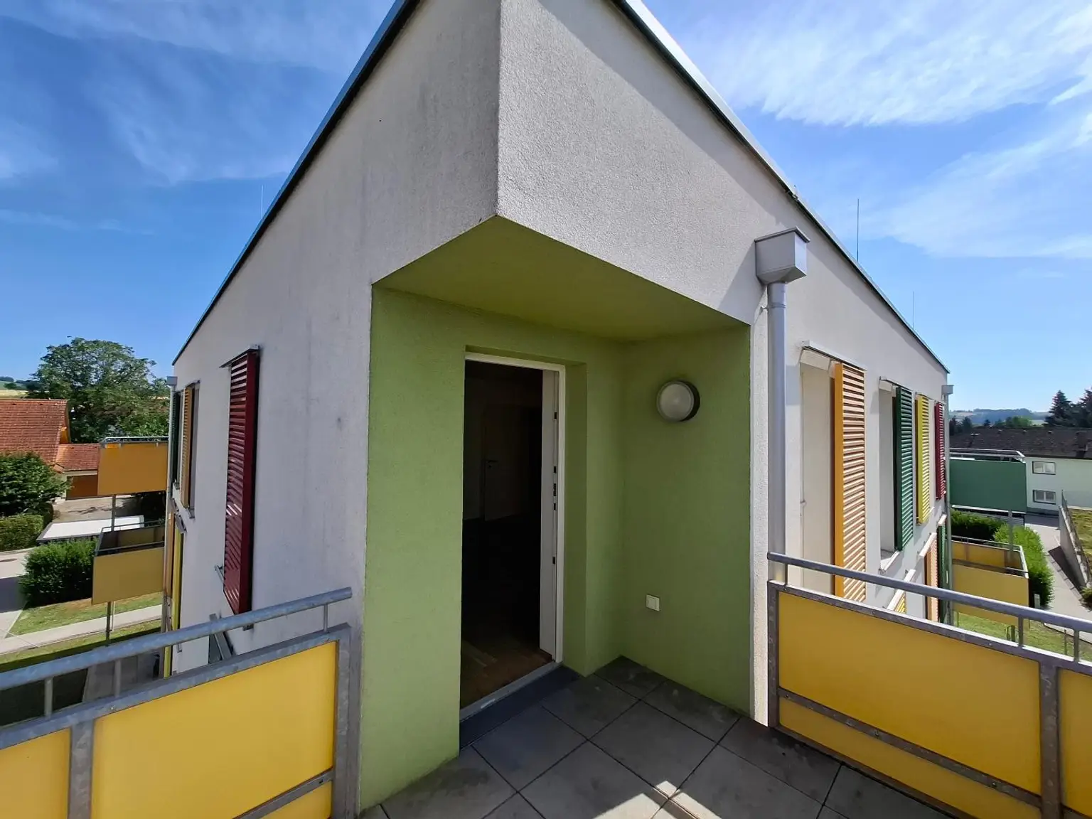 Luftenberg/Statzing: 2-Zimmer-Wohnung im 2. OG mit Parkplatz in der Tiefgarage und Außen-Parkplatz zu vermieten