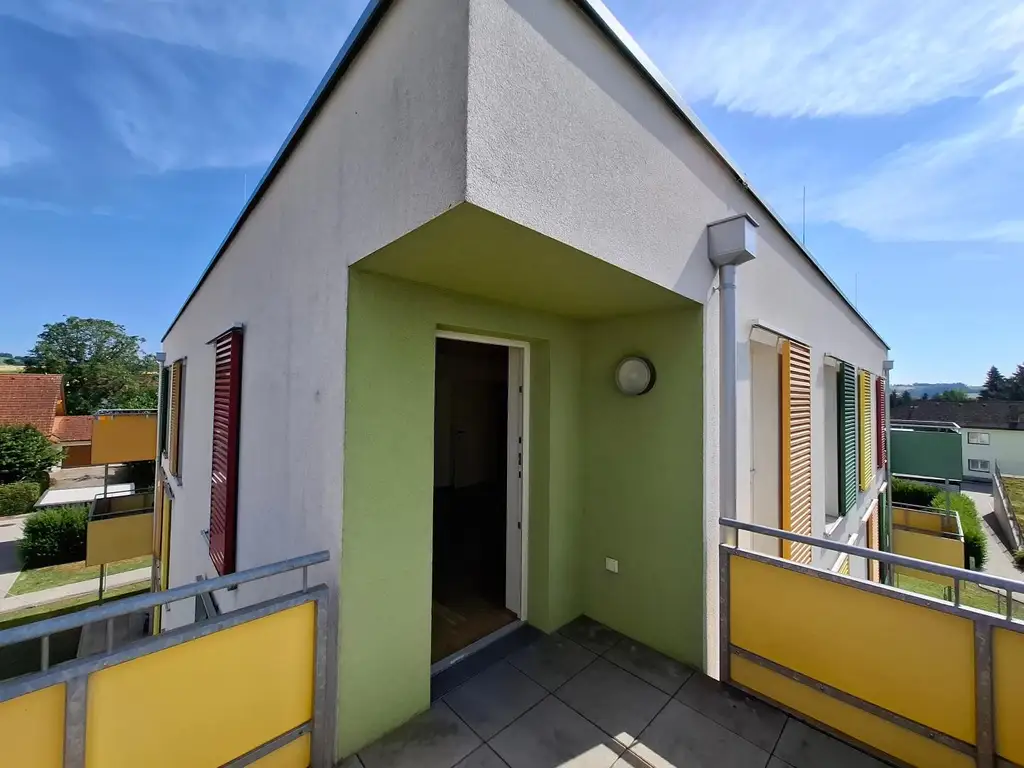Luftenberg/Statzing: 2-Zimmer-Wohnung im 2. OG mit Parkplatz in der Tiefgarage und Außen-Parkplatz zu vermieten