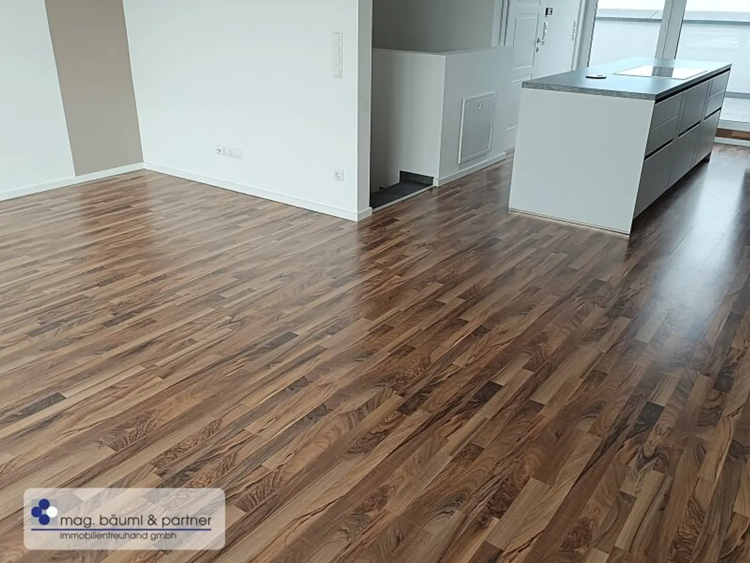 Elegante, moderne 3-Zimmerwohnung mit 3 Außenflächen