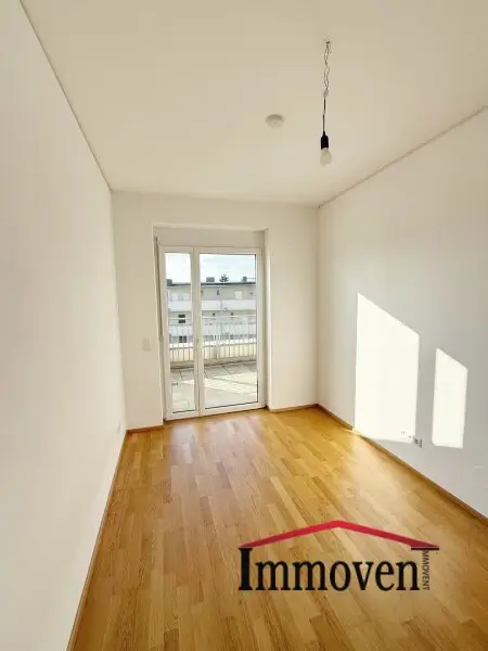 Sehr schöne und helle 2-Zimmerwohnung mit Terrasse!