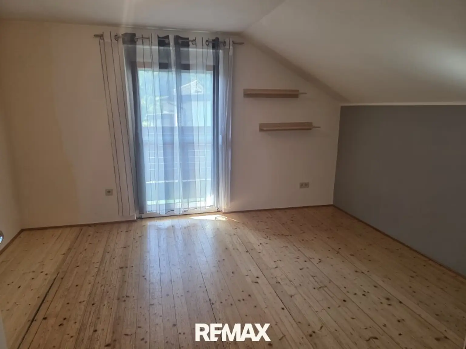 Zimmer 2 DG