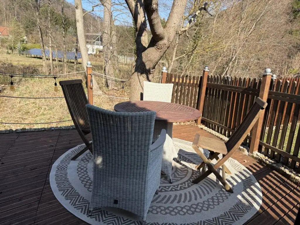 (!) Familienhit mit Charme - gut geschnittene Doppelhaushälfte mit Garten & Pool in Gaaden (!)