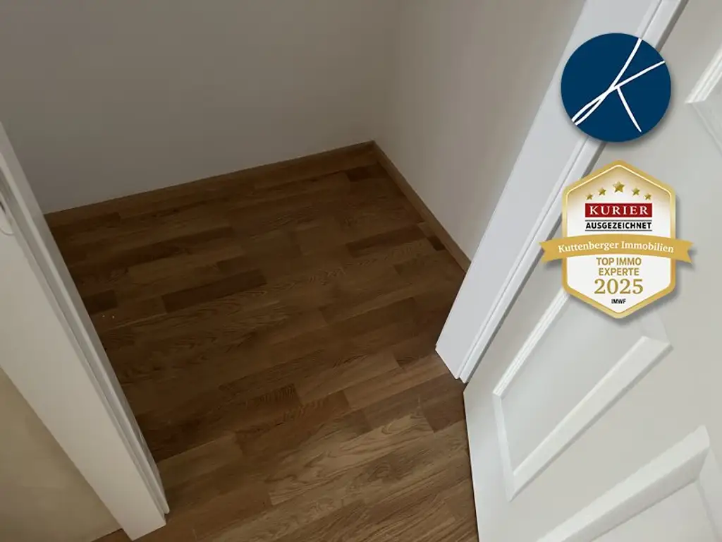 Sanierter Erstbezug: 3 Zimmer-Altbau im beliebten Reindorfviertel