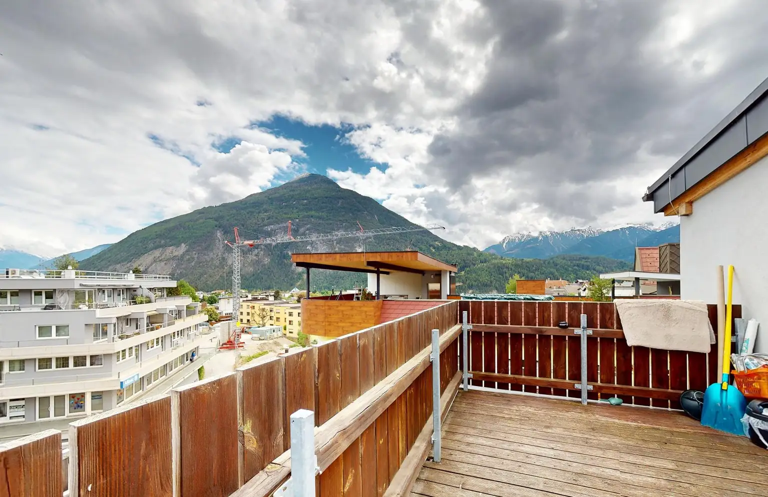 Wohnung- Terrasse