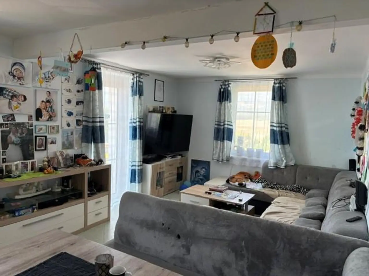 Küche und Wohnzimmer EG