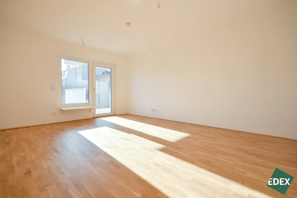 ERSTBEZUG | Sonnige 3-Zimmer-Wohnung mit Balkon