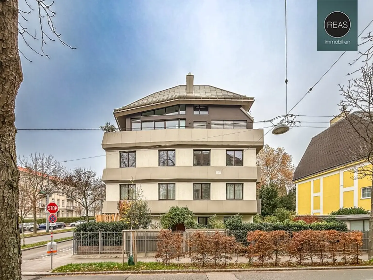 Traum Balkon - Wohnung in Hietzinger Bestlage! Garage verfügbar!