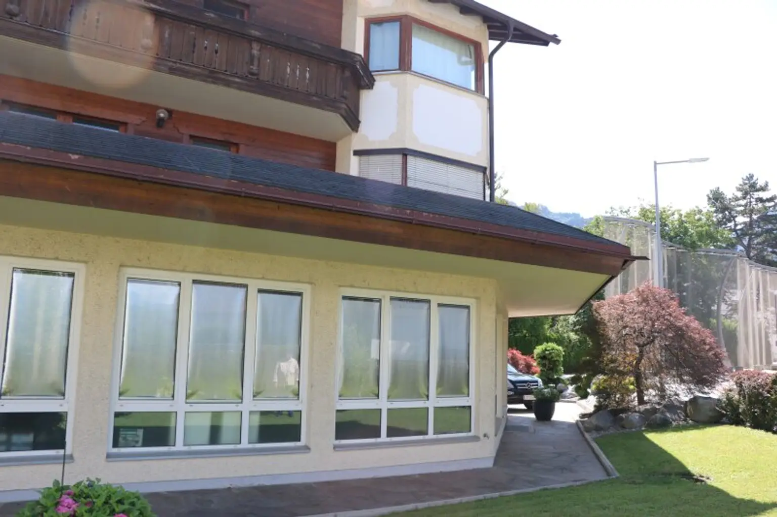 Immobilienpaket: Ausbaubare Erdgeschossfläche (6 WH) und weitere 3 WH in Wohnanlage in Wattens