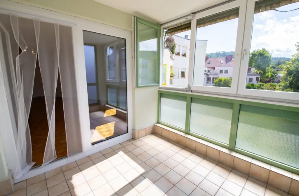 Charmante Zweizimmerwohnung mit Loggia in Viktring