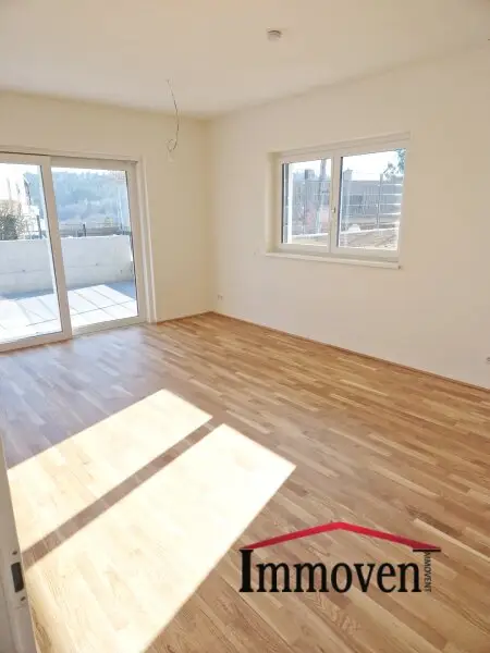 FINANZIERUNGSAKTION* - Erstbezug und Ruhelage in Mariatrost: moderne 3-Zimmerwohnung mit Terrasse, mit Garten und 2 Tiefgaragenplätze